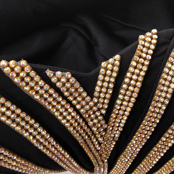 ⭐️Jovani Iridescent crystal beaded deep v back lined dress - Picture 5 of 16